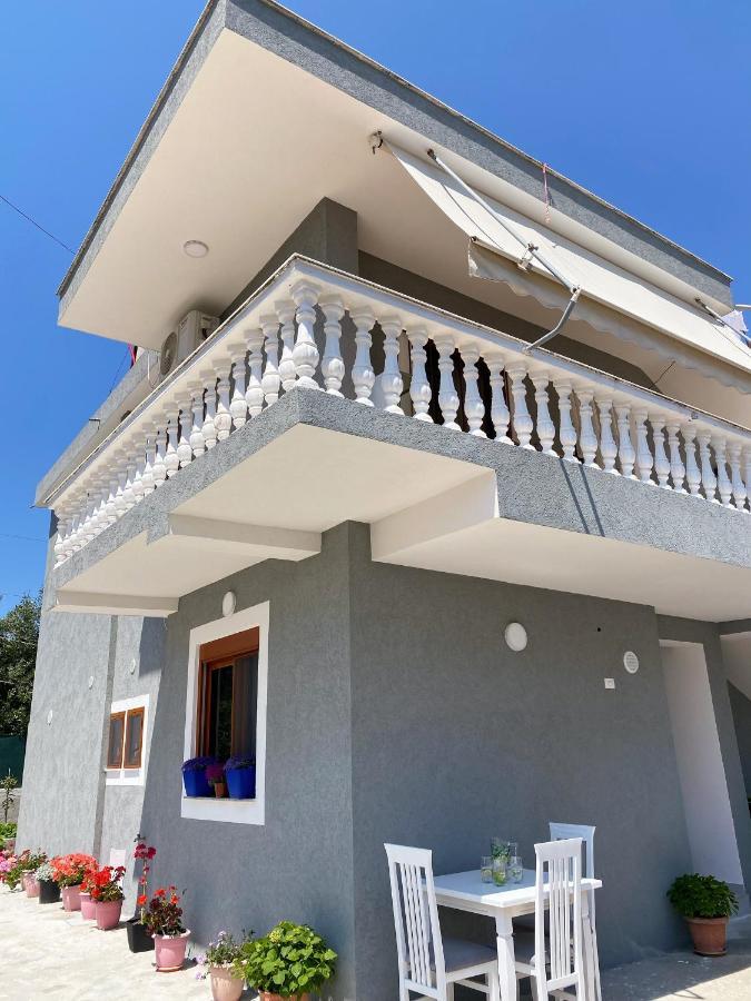 Sunny Guest House Vlorë 外观 照片