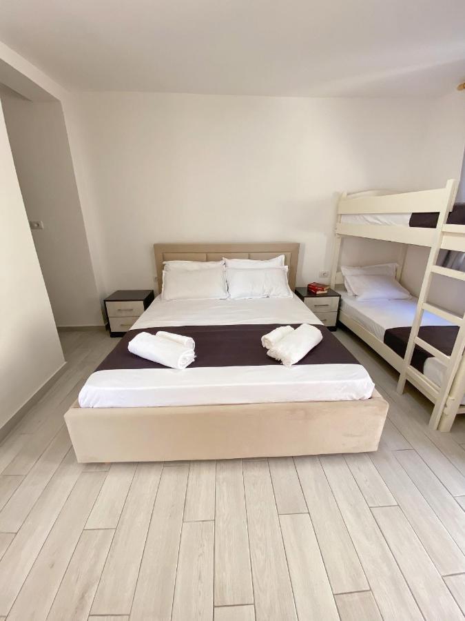 Sunny Guest House Vlorë 外观 照片